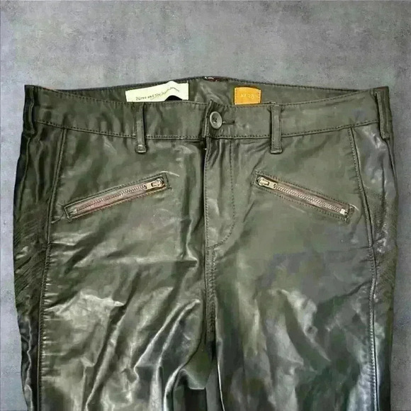 Pilcro Green Faux‎ Leather Front - Picture 5 of 8